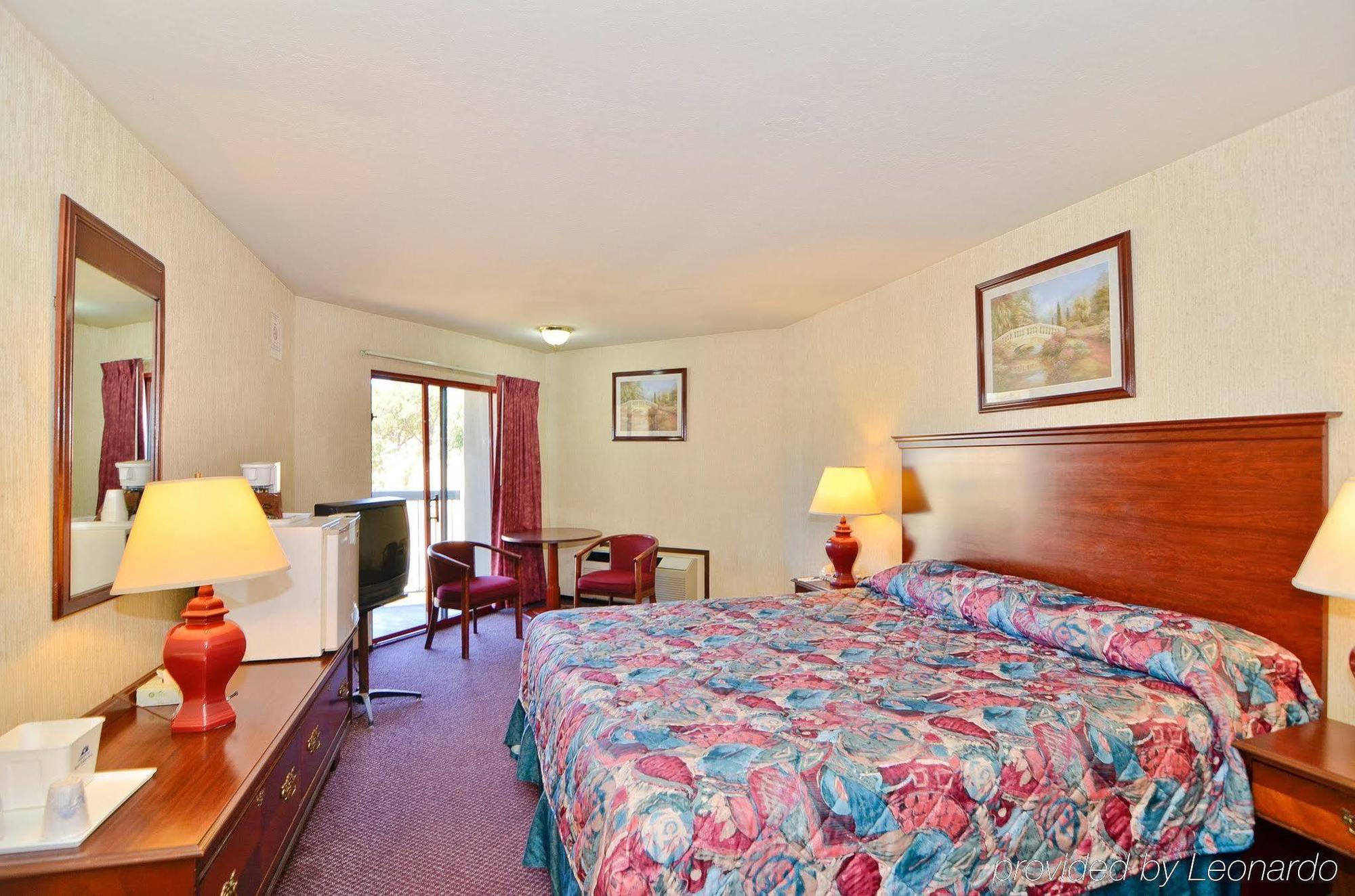 Americas Best Value Inn Novato Marin Sonoma Номер фото
