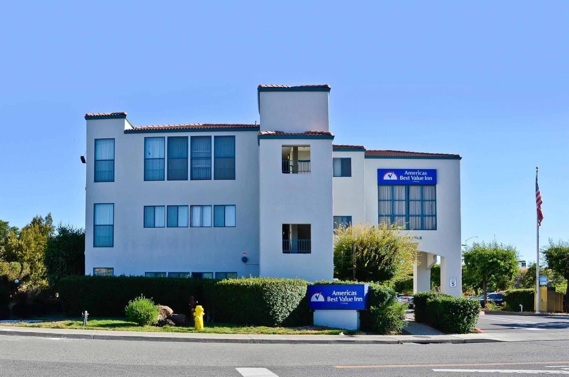 Americas Best Value Inn Novato Marin Sonoma Екстер'єр фото