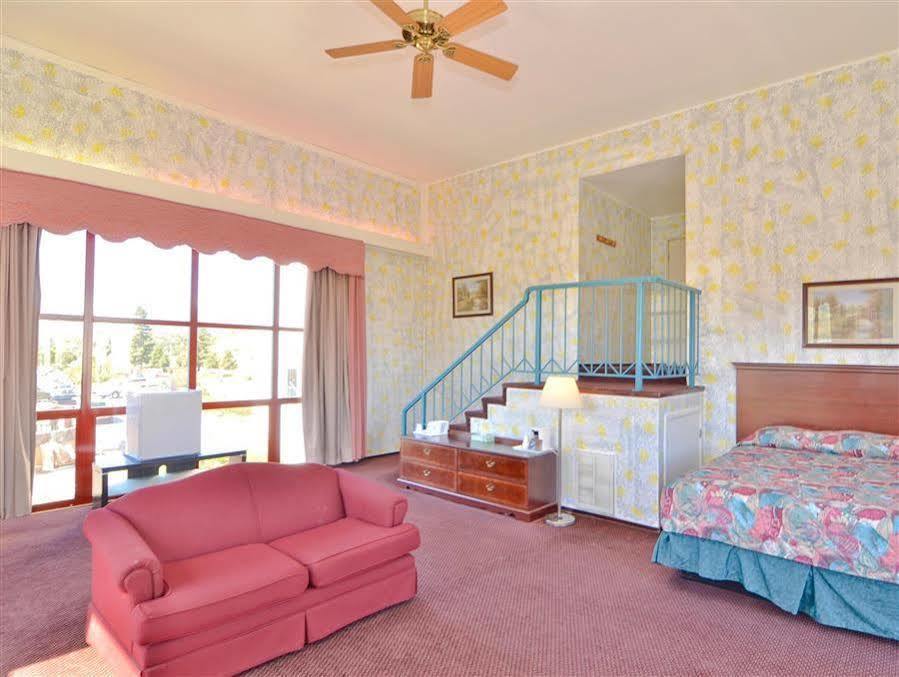 Americas Best Value Inn Novato Marin Sonoma Екстер'єр фото