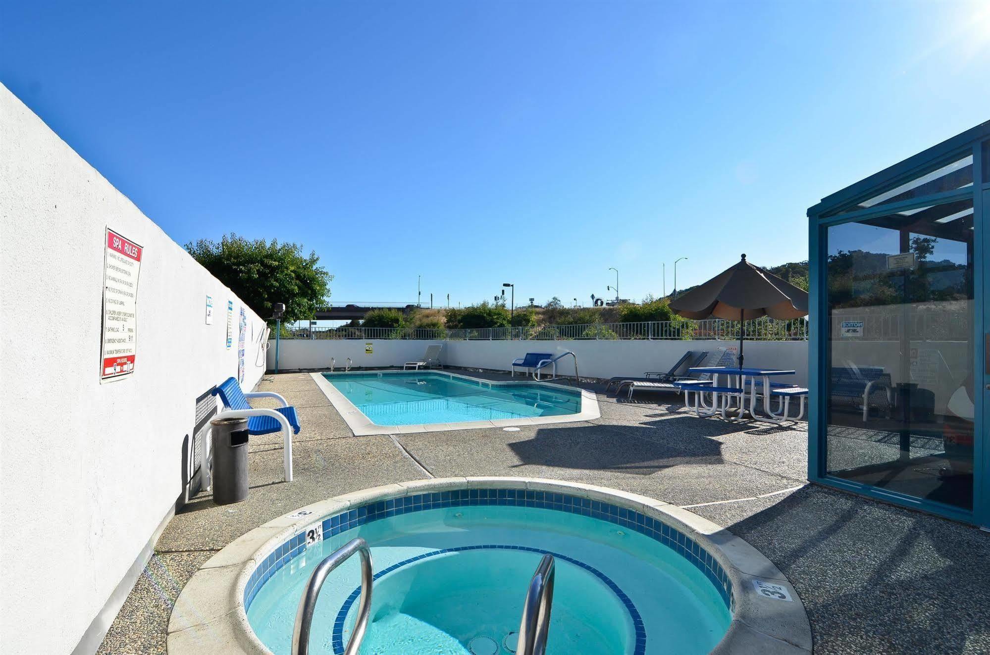 Americas Best Value Inn Novato Marin Sonoma Зручності фото
