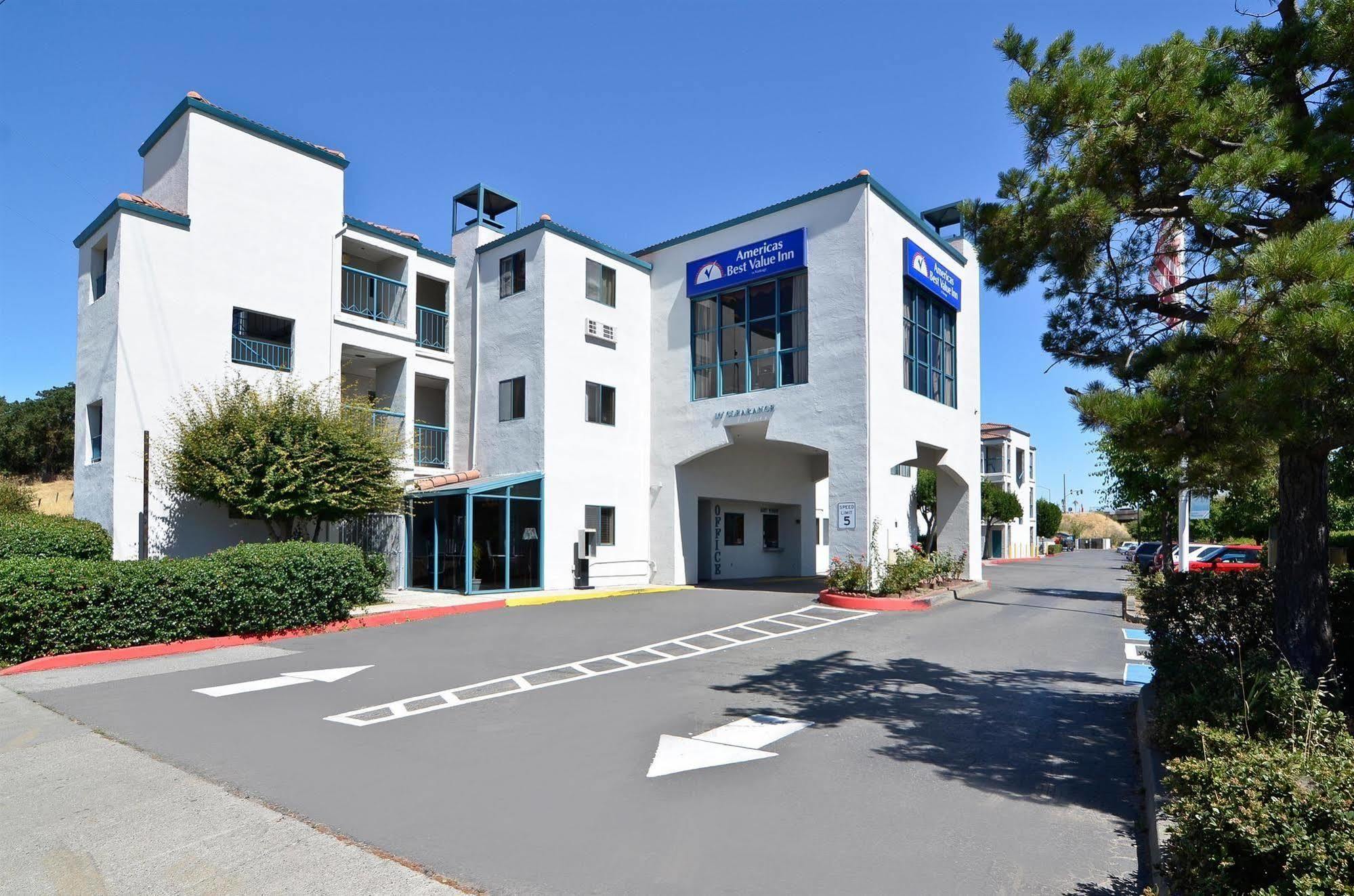 Americas Best Value Inn Novato Marin Sonoma Екстер'єр фото