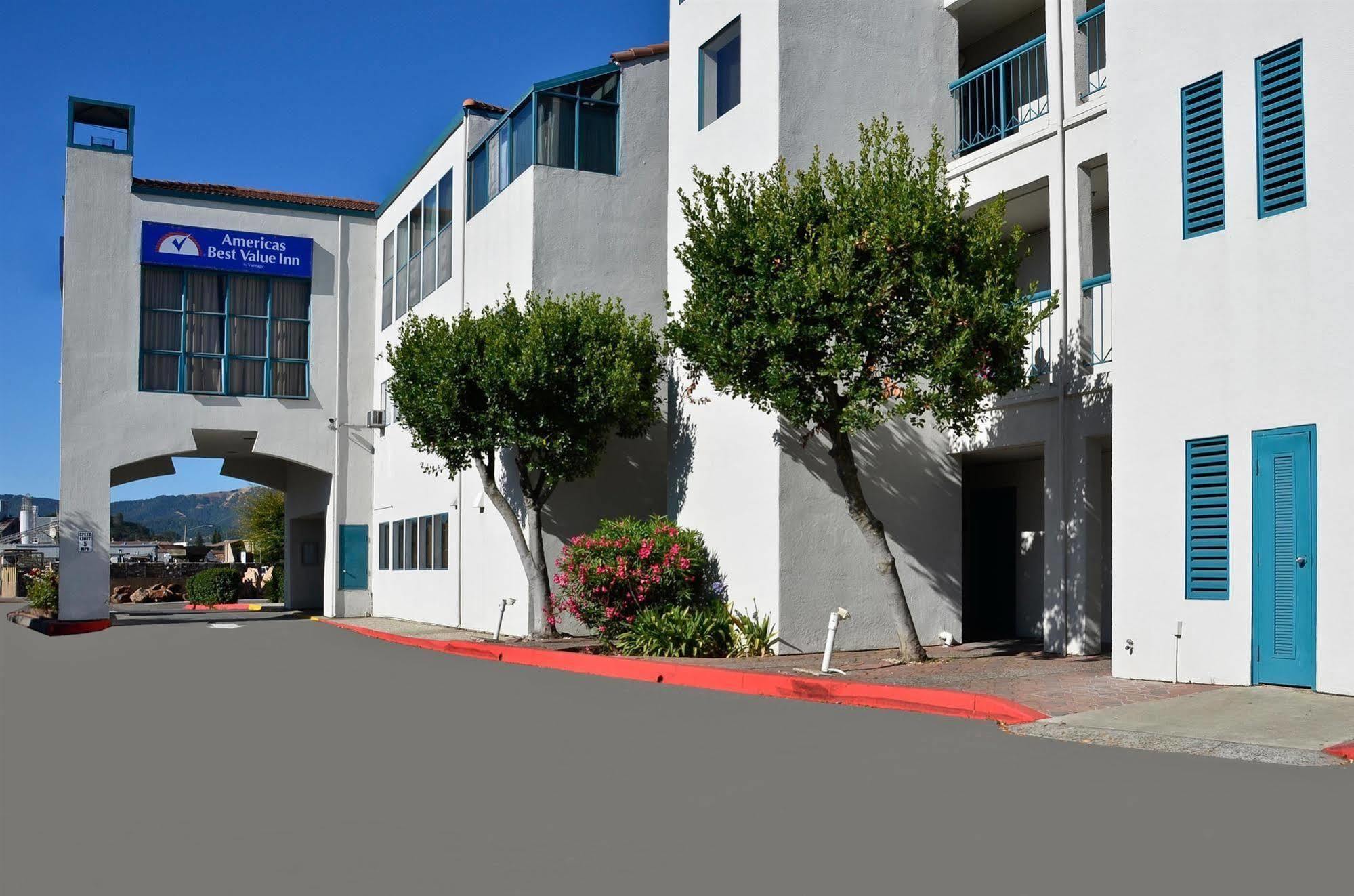 Americas Best Value Inn Novato Marin Sonoma Екстер'єр фото
